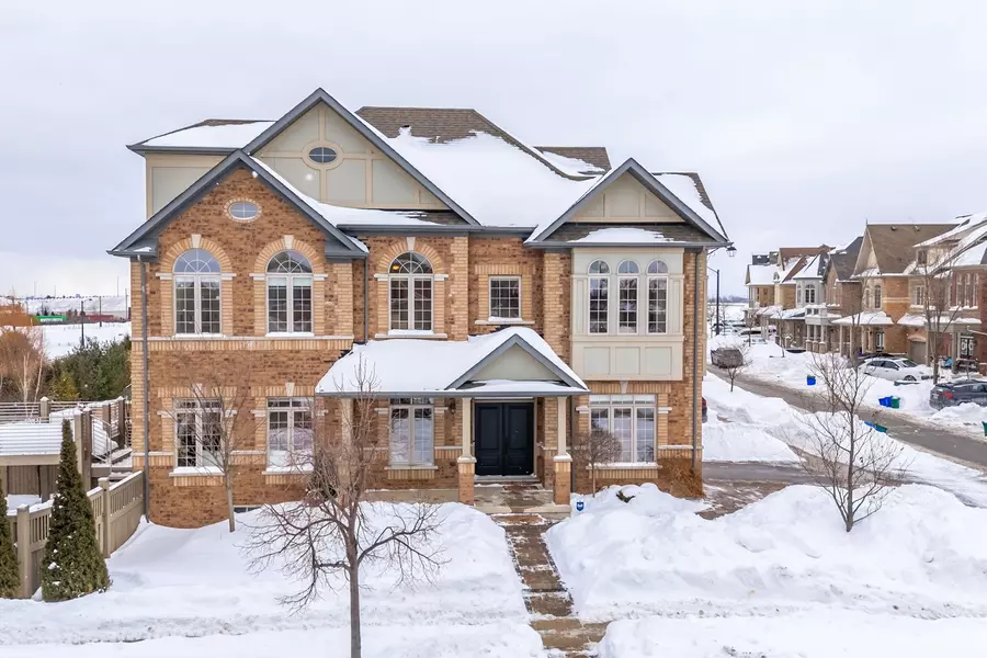 67 Hopewell ST, Vaughan, ON L4H 3Y2