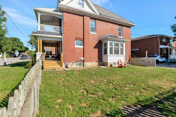 Brant, ON N3T 3L4,167 William ST