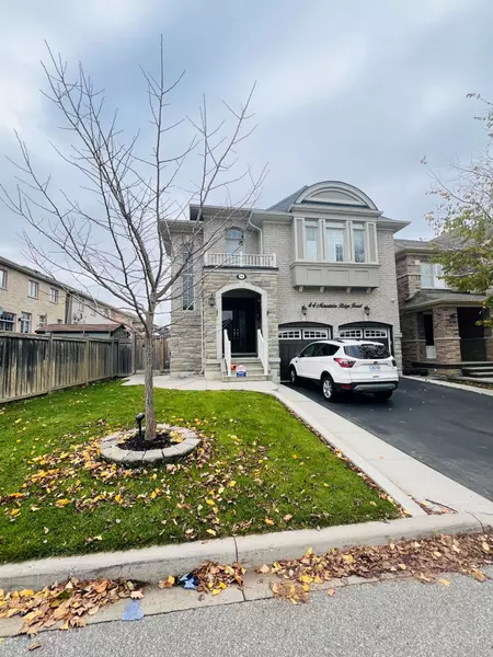 44 Mountain Ridge RD, Brampton, ON L6Y 0T2