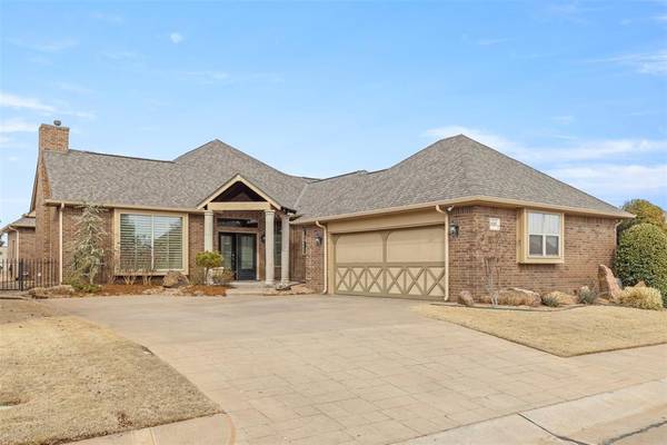 2605 Island Drive, Edmond, OK 73034