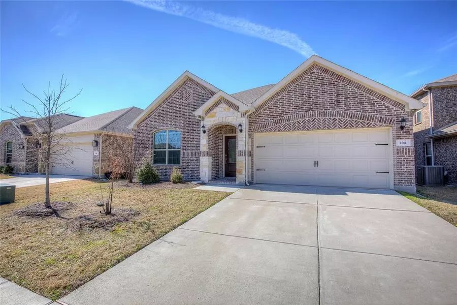 134 Blair Drive, Fate, TX 75189