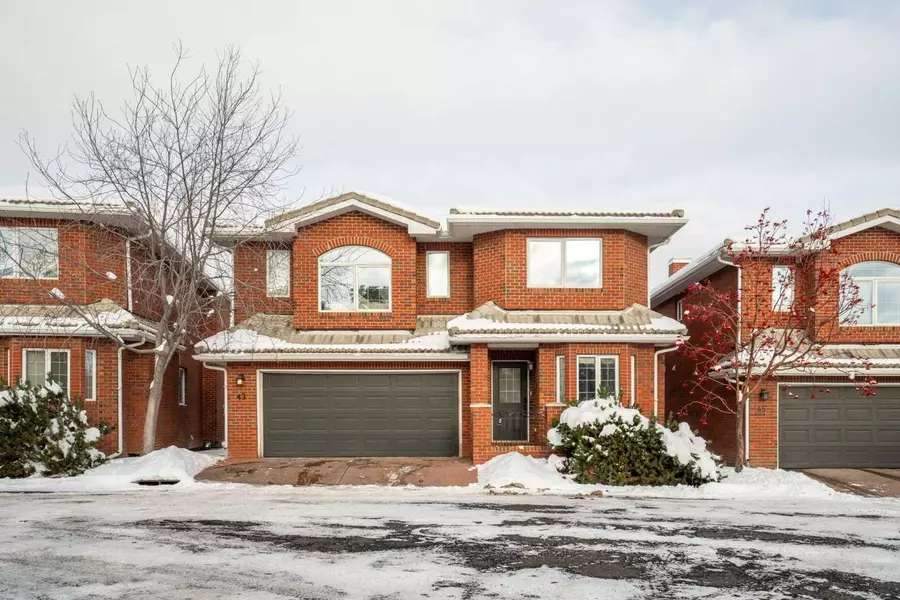 43 Prominence PATH Southwest, Calgary, AB T3M2W7