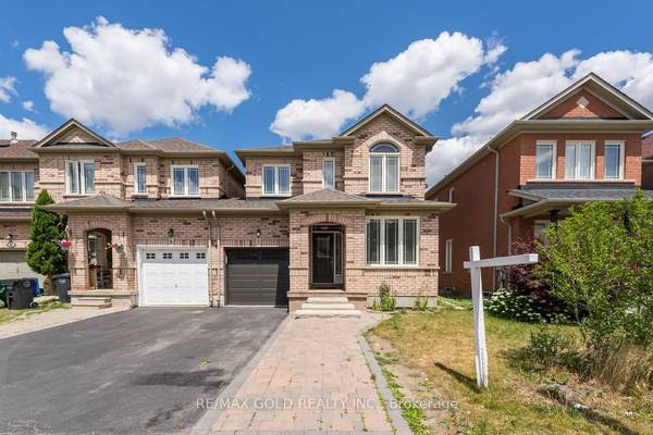 7 Percy Gate, Brampton, ON L7A 3S1