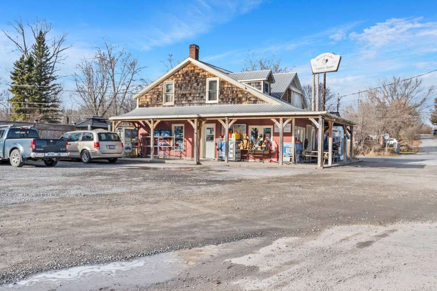 5804 Highway 41 RD, Stone Mills, ON K0K 2A0