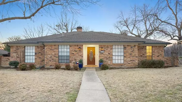 109 La Fawn Circle, Garland, TX 75043