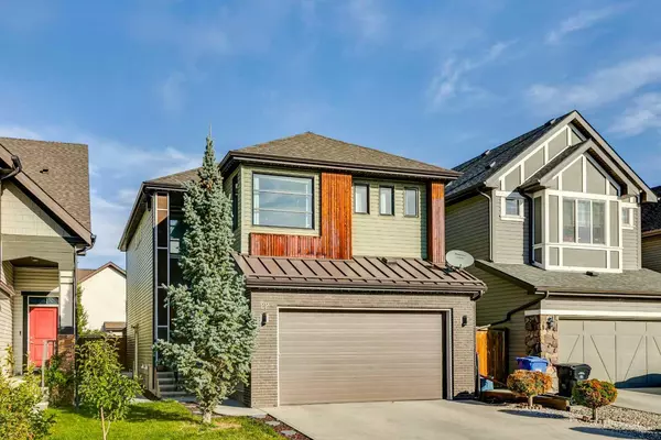 22 Copperpond ST SE, Calgary, AB T2Z 1J2