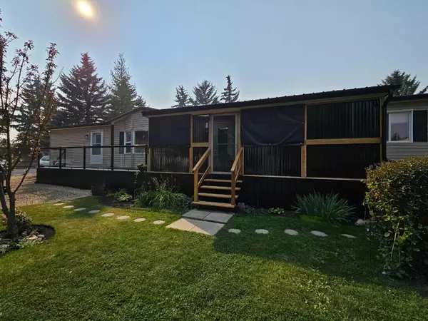 Ponoka, AB T4J 1M5,6205 54 Street #7A