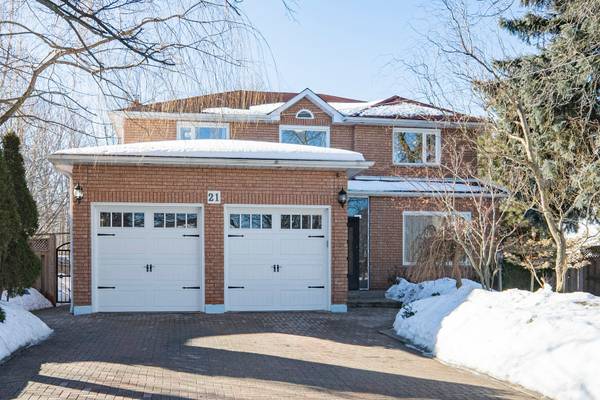 21 Southgate CRES, Richmond Hill, ON L4B 2E4