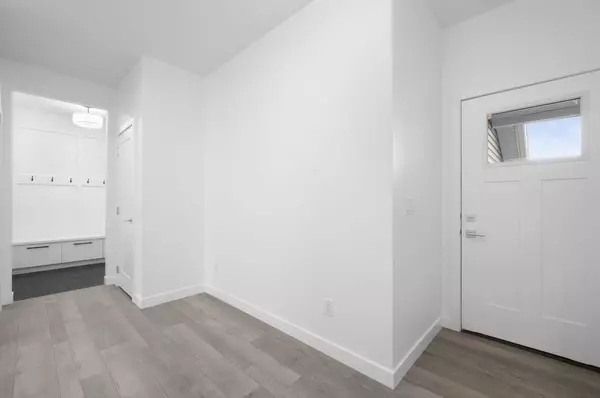 Calgary, AB T2X 4M1,57 Walgrove PL SE