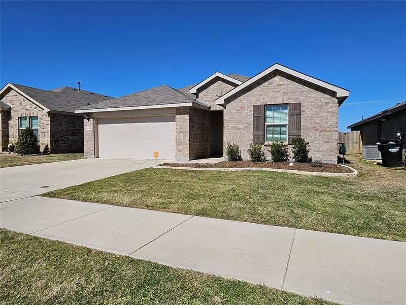 10528 Fort Cibolo Trail, Crowley, TX 76036