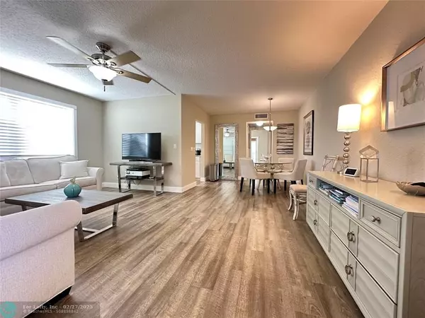 85 Markham  E  #85, Deerfield Beach, FL 33442