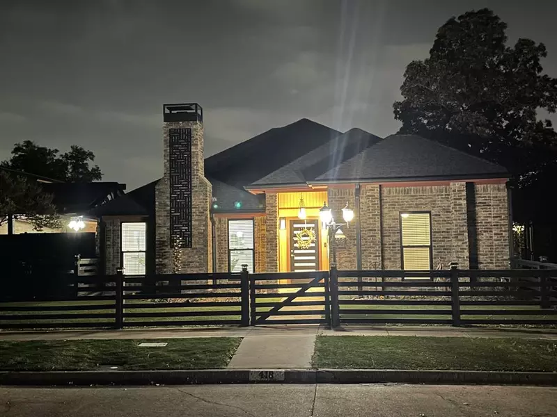 418 Country Side Lane, Richardson, TX 75081