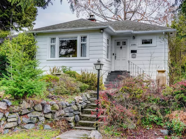 2901 Colquitz Ave, Saanich, BC V9A 2M2