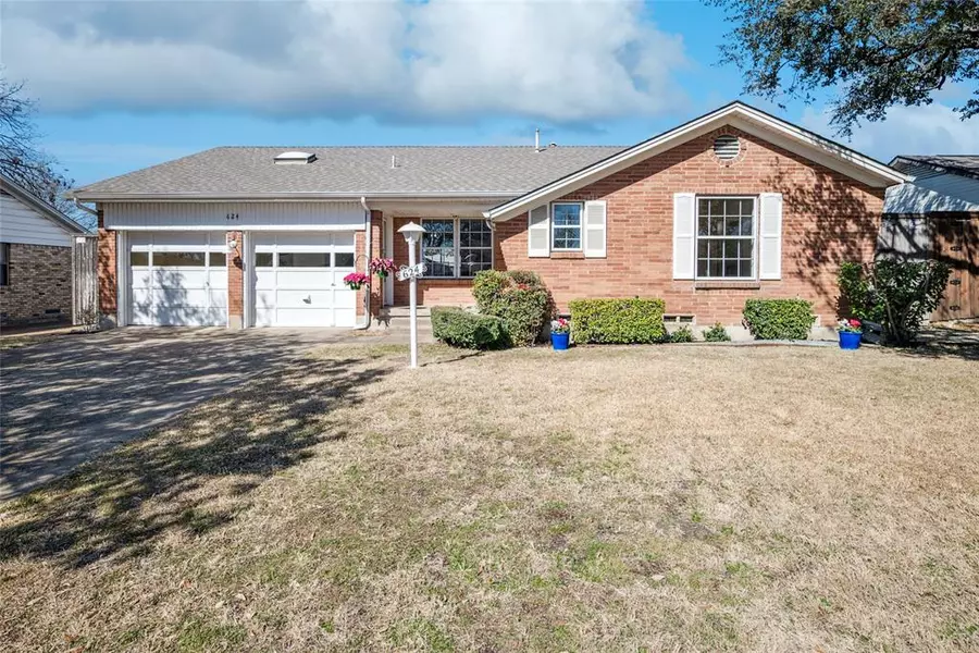 624 Winchester Drive, Richardson, TX 75080