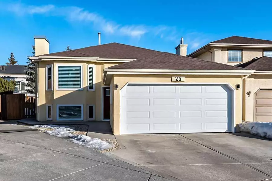 25 Millbank Bay Southwest, Calgary, AB T2Y 2Z1