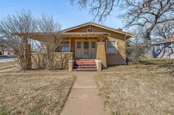 417 S Dixie Street, Eastland, TX 76448