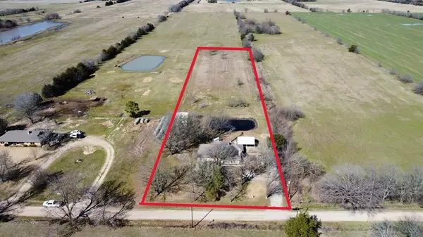 Bonham, TX 75418,1140 County Road 2500