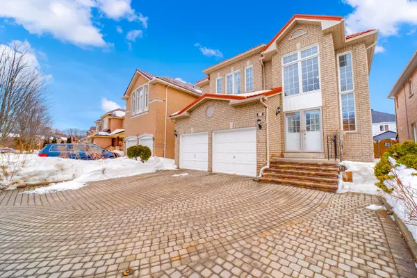 Markham, ON L3S 4N9,11 Ferncliffe CRES