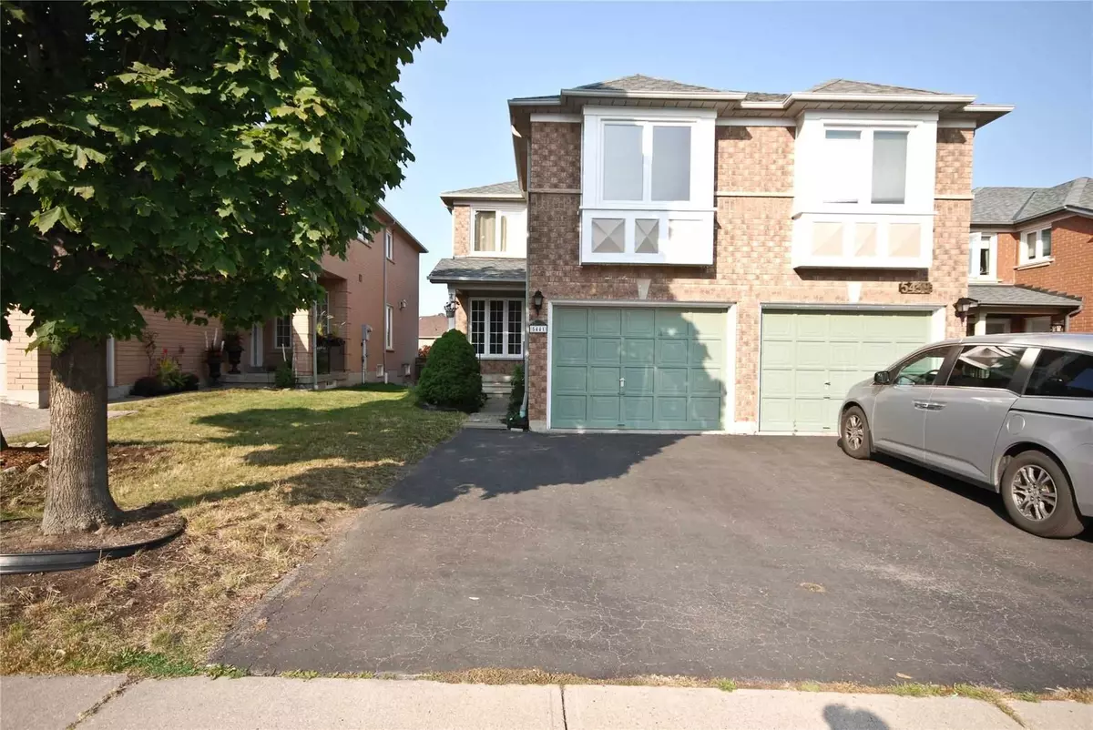 Mississauga, ON L5M 5Y5,5441 Palmerston CRES