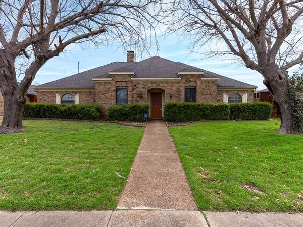 706 Mount Vernon Drive, Richardson, TX 75081