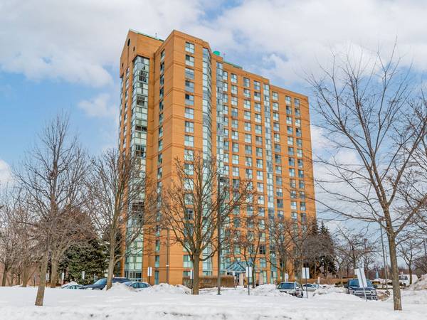 90 Dale AVE #1105, Toronto E08, ON M1J 3N4