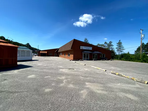 Minden Hills, ON K0M 2K0,5 BOBCAYGEON RD