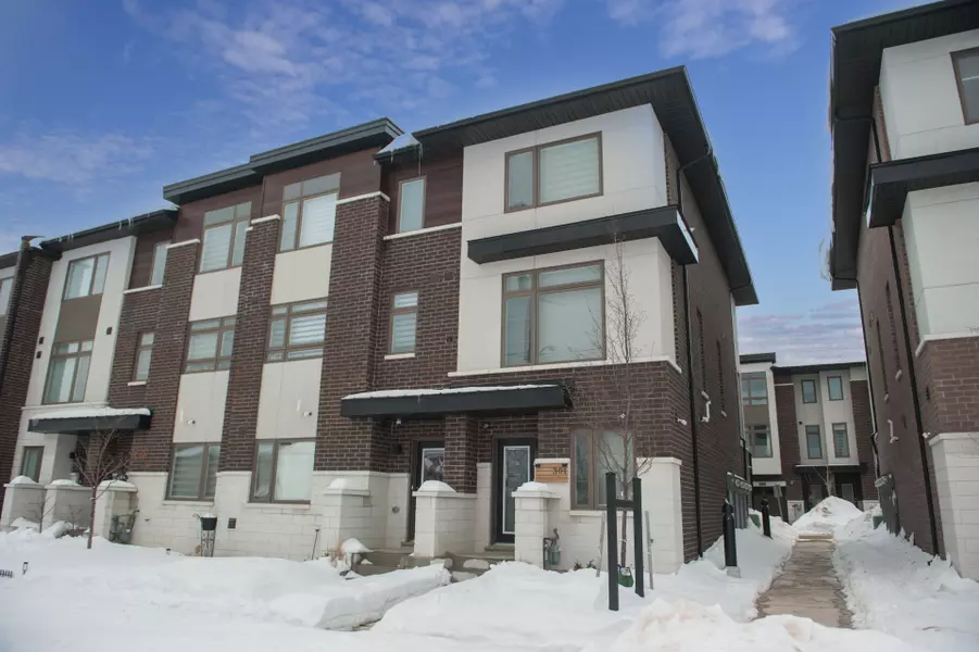 250 Finch AVE #301, Pickering, ON L1V 0G6