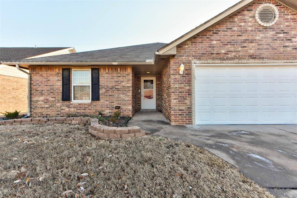 1110 Southridge Drive, Purcell, OK 73080