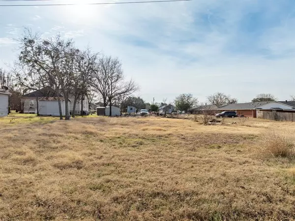 Itasca, TX 76055,608 E South Street