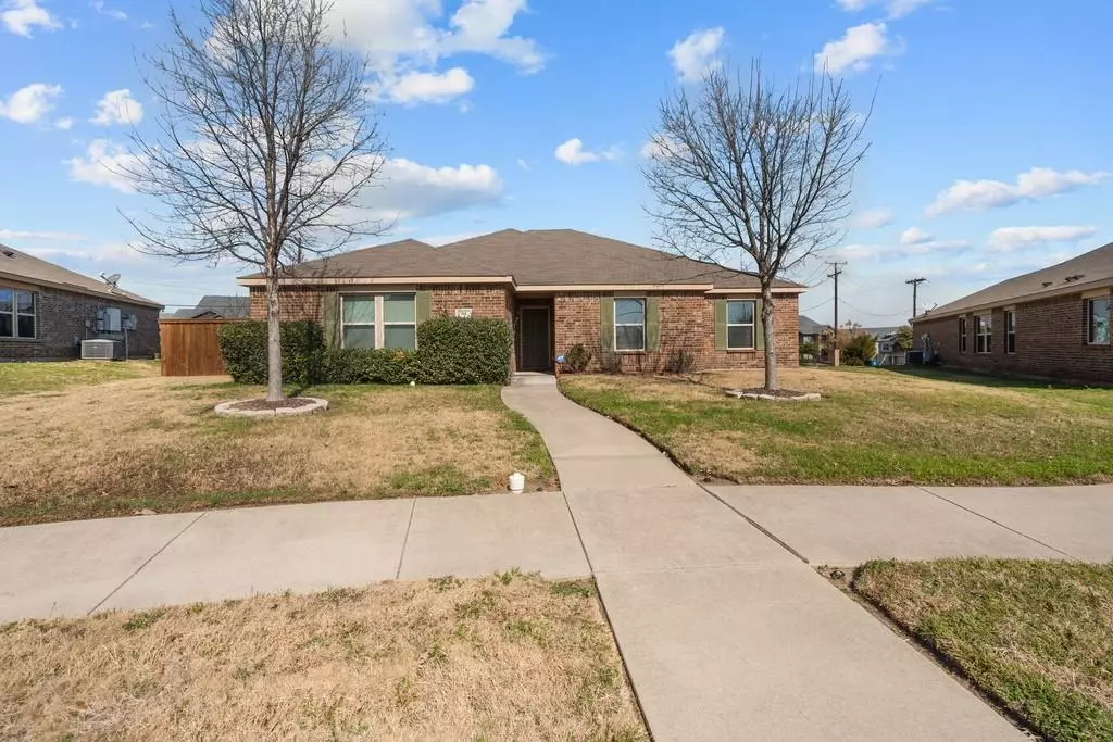 Desoto, TX 75115,761 Skyflower Drive