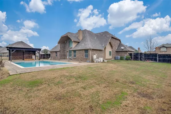 1003 Newington, Forney, TX 75126