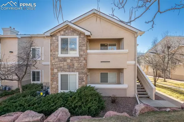 3850 Strawberry Field GRV #F, Colorado Springs, CO 80906