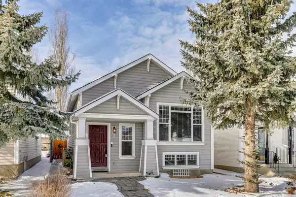 75 Hidden CRES Northwest, Calgary, AB T3A 5L4