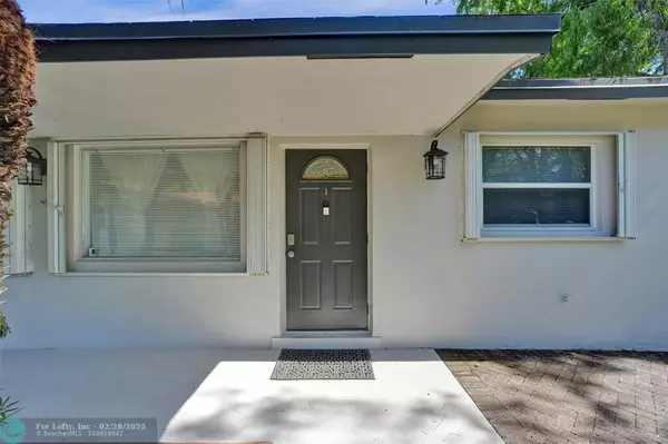 Oakland Park, FL 33309,4240 NW 21st Ave #1