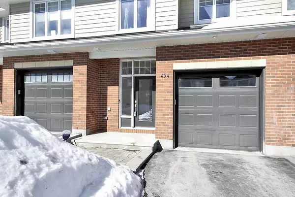 Barrhaven, ON K2J 6A3,454 Kilspindie RDG