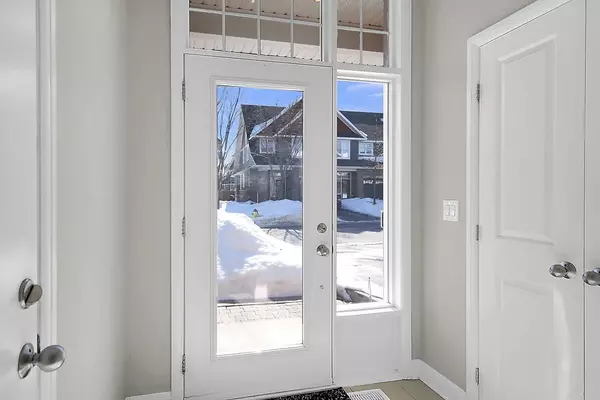 Barrhaven, ON K2J 6A3,454 Kilspindie RDG