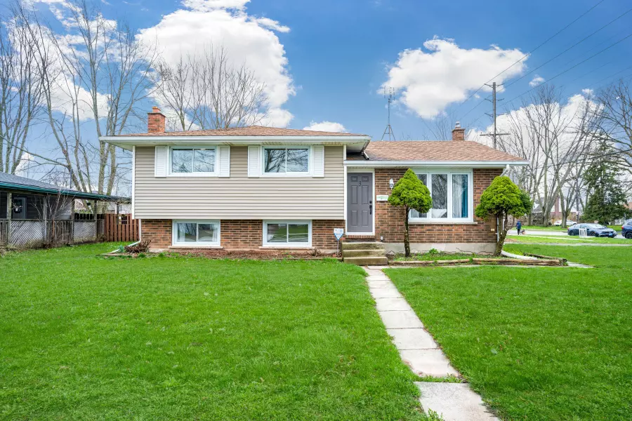 3 Northgate DR, Welland, ON L3C 5Y2