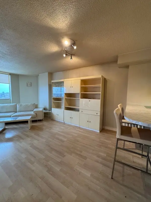 Toronto W10, ON M9W 6A6,236 Albion RD #1012