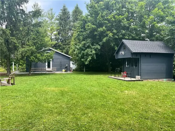 Ashfield-colborne-wawanosh, ON N7A 3X9,83344 David DR