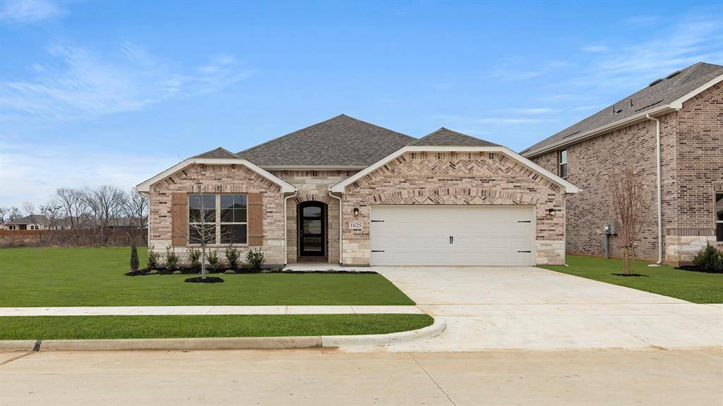 1625 Elle Lane, Aubrey, TX 76227