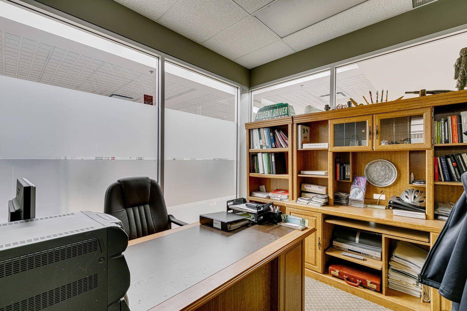 Calgary, AB T2E 2R9,1518 Centre ST NE #138