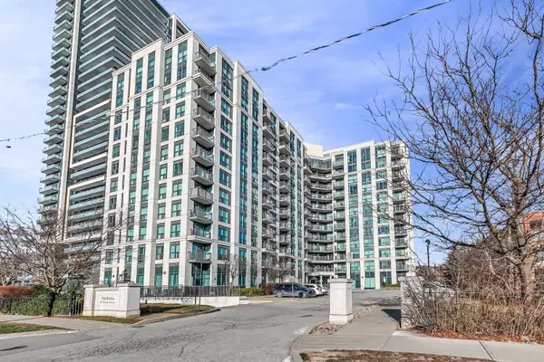 Richmond Hill, ON L4B 0B1,185 Oneida CRES #320