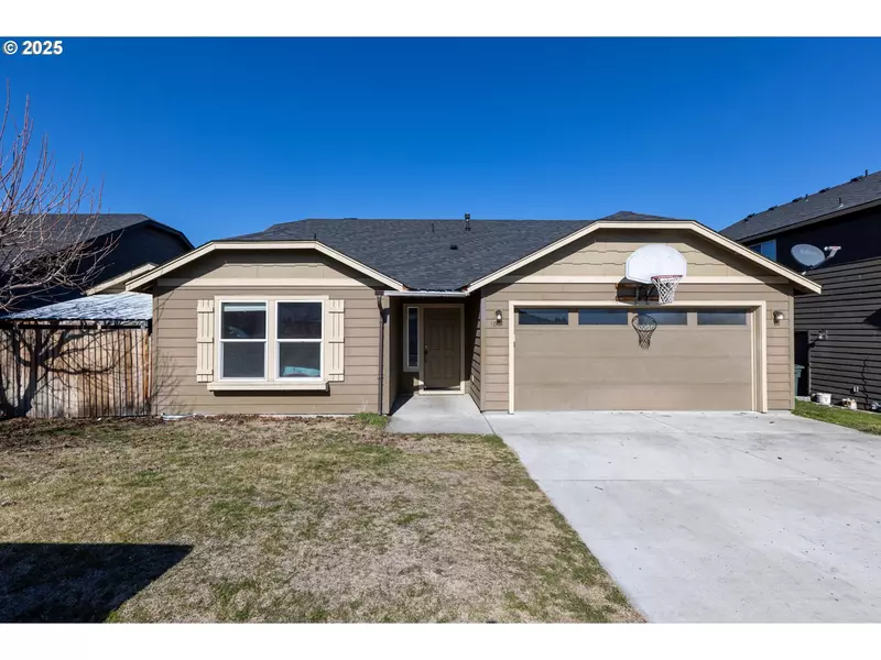 1001 HERITAGE WAY, The Dalles, OR 97058