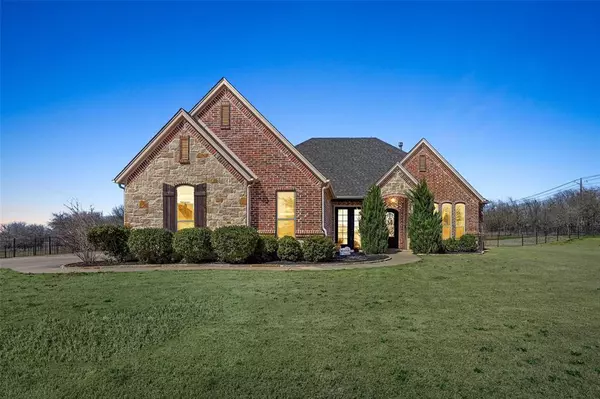 8500 Cobble Stone, Godley, TX 76044