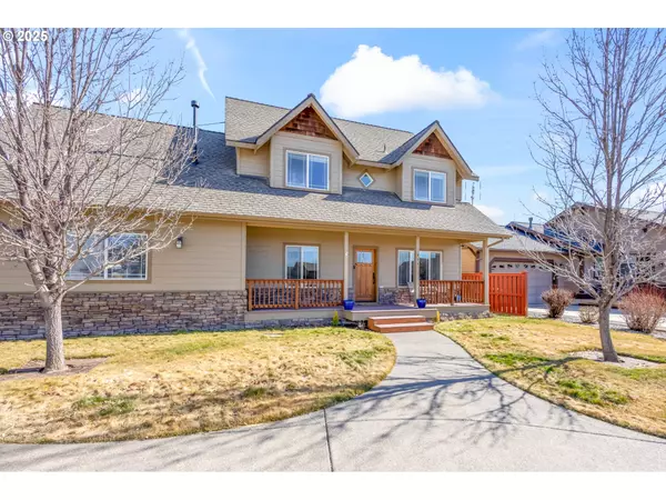 Prineville, OR 97754,444 SE Sid CT