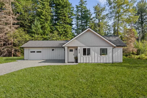 1960 Wilfred Rd, Black Creek, BC V9J 1J8