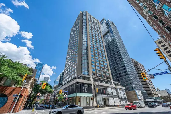 155 Yorkville AVE #806, Toronto C02, ON M5R 0B4