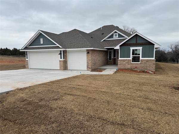 2748 Juneberry Lane, Newcastle, OK 73065