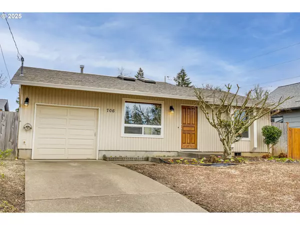 Oregon City, OR 97045,706 BARCLAY HILLS DR