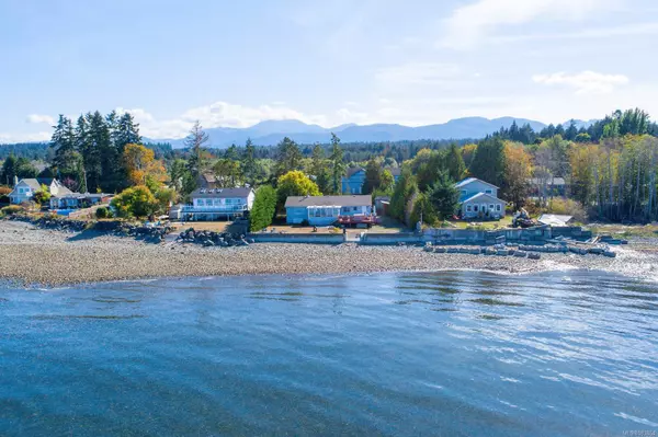 5545 Island Hwy, Qualicum Beach, BC V9K 2C8